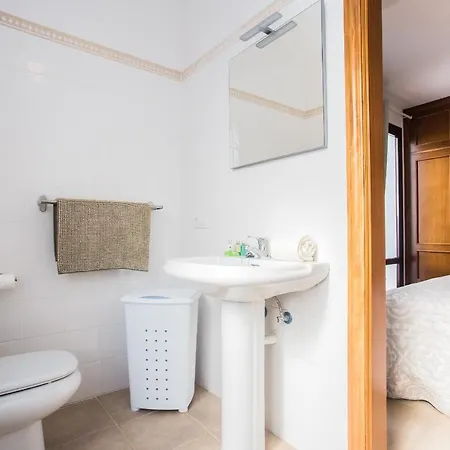 Villa Impeccable Modern 2-bed - Casa Michelle *