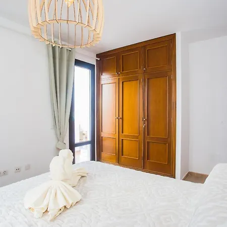 Impeccable Modern 2-bed - Casa Michelle Villa *