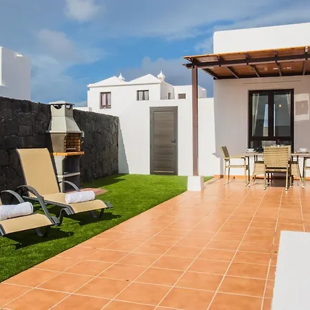 Impeccable Modern 2-bed - Casa Michelle 别墅