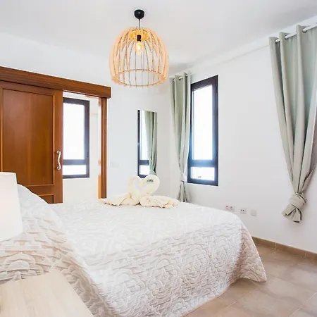 别墅 Impeccable Modern 2-bed - Casa Michelle *