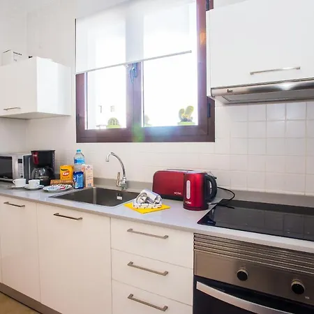 Impeccable Modern 2-bed - Casa Michelle * 普拉亚布兰卡