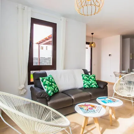 别墅 Impeccable Modern 2-bed - Casa Michelle 普拉亚布兰卡